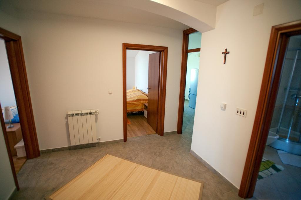 פרימוסטן Apartments Marinic חדר תמונה