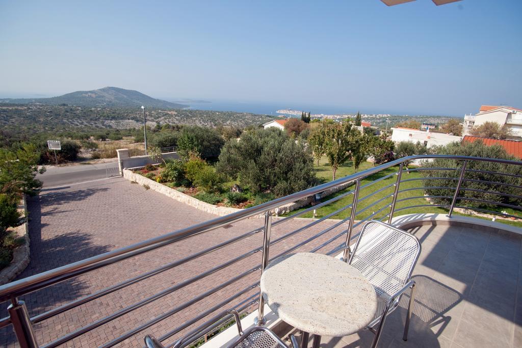 פרימוסטן Apartments Marinic חדר תמונה