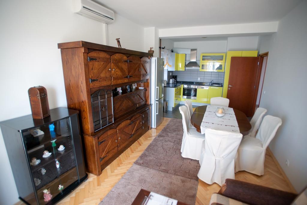 פרימוסטן Apartments Marinic חדר תמונה