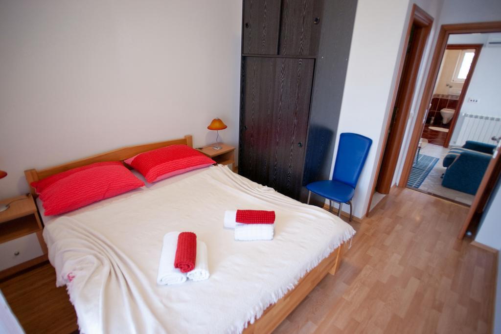 פרימוסטן Apartments Marinic חדר תמונה