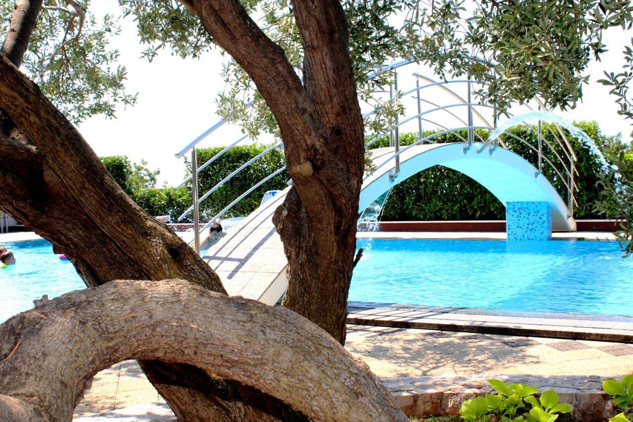 פרימוסטן Apartments Marinic מראה חיצוני תמונה